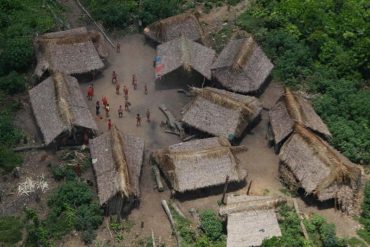 Dos jóvenes indígenas yanomamis están confinados en un hospital militar en Venezuela: presenciaron el enfrentamiento con uniformados en Amazonas