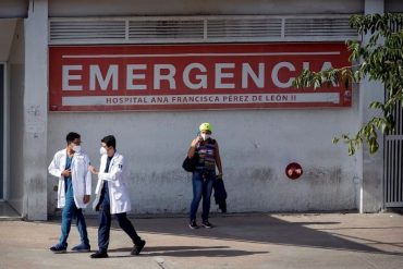 Observatorio de Universidades advierte que 6️2% del personal sanitario universitario ha padecido COVID-19