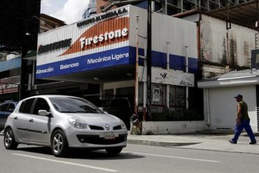 En Venezuela, los vehículos y autobuses se incendian en la medida que el mantenimiento se vuelve costoso: casi 600 accidentes de este tipo en lo que va de año