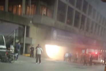 Reportan incendio en la sede del Banco Central de Venezuela en el centro de Caracas: Bomberos del Distrito Capital en el sitio (+Video)