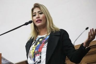 Diputada chavista María Bogado renuncia “de forma voluntaria” a su cargo en la AN tras ser detenida por su presunta vinculación con red de “narcopolítica” (+Video)