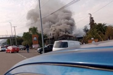 Falla eléctrica causó incendio en restaurante venezolano en Chile (+Video)