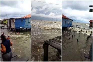 Precipitaciones en la Costa Oriental del Lago de Maracaibo causó fuerte oleaje: 15 heridos por derrumbe de algunas casas sobre el agua (+Videos)