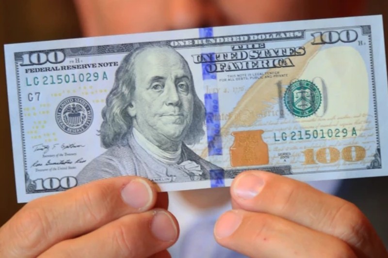 La fórmula infalible para identificar si un billete de dólar es falso