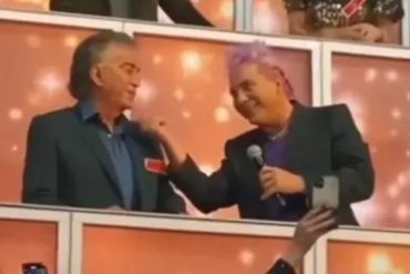 La incómoda reacción de José Luis Rodríguez “El Puma” con el “toqueteo” de Cristian Castro (+Video)