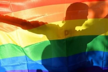 Irán niega que condene a muerte a dos activistas LGBTI+ por promover “la homosexualidad” y “el cristianismo”
