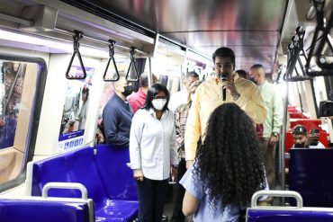 El nuevo chiste que soltó Maduro: aseguró que en seis meses “personal calificado” recuperará todos los trenes del Metro de Caracas (+Videos)