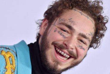 La fuerte caída que sufrió el rapero Post Malone durante un concierto: se lesionó varias costillas (+Video)