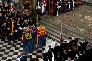 En fotos: los personajes famosos que asistieron al funeral de la reina Isabel II