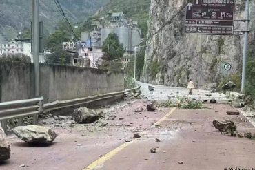 Asciende a 74 el número de fallecidos por el terremoto en el centro de China