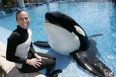 Orca enardecida arrancó el cuero cabelludo y desmembró a su entrenadora frente a turistas horrorizados en Orlando