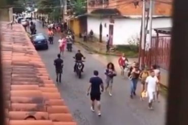 Así huyeron los habitantes de El Castaño tras la crecida del río Palmarito en Maracay (+Video)