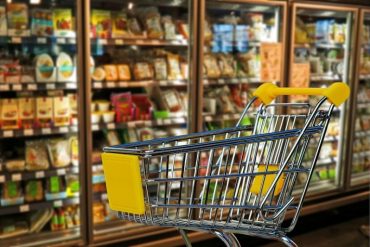 La canasta alimentaria sigue aumentando: en septiembre pegó el mayor salto del año y se necesitan 22 salarios mínimos para adquirirla