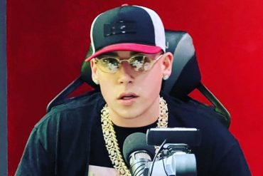 Reguetonero Cosculluela fue liberado tras escándalo de violencia doméstica