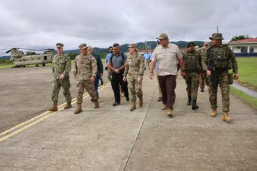 Jefa del Comando Sur de EEUU cerró gira por Panamá con una visita por el Darién: aseguró que seguirán trabajando ante los desafíos de la migración (+Fotos)