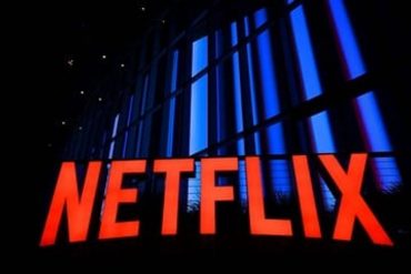 Netflix anuncia que eliminará la función que cobraba un monto extra para compartir la cuenta