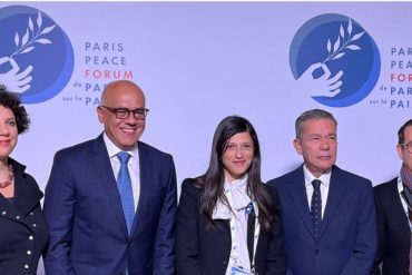 Gerardo Blyde y Jorge Rodríguez se encuentran en París para el Foro por la Paz (+Foto)