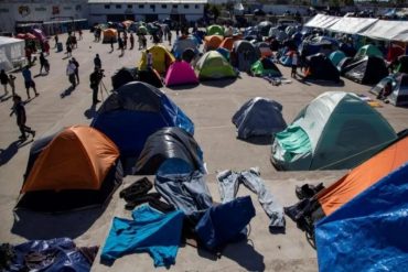 “Les exigen $200 a cada uno”: Migrantes venezolanos que se están quedando en albergues en México son extorsionados por mafiosos “Les exigen $200 a cada uno”: Migrantes venezolanos que se están quedando en albergues en México son extorsionados por mafiosos