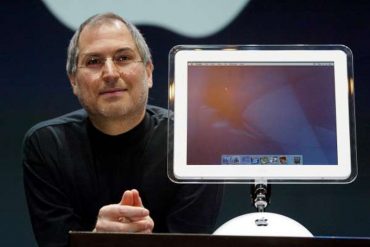 “Tenía un problema con el olor corporal”: Revelan que Steve Jobs fue obligado a trabajar de noche en sus inicios