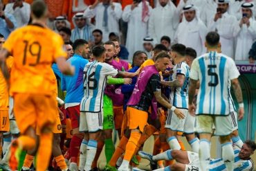 La historia completa detrás de la furia de los jugadores de la selección argentina contra van Gaal y todo Países Bajos