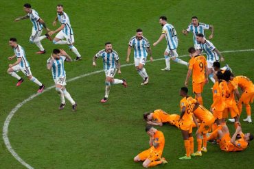 Jugadores de Argentina revelan el detrás de escena de la foto viral en la que parece que se burlan de los jugadores de Países Bajos