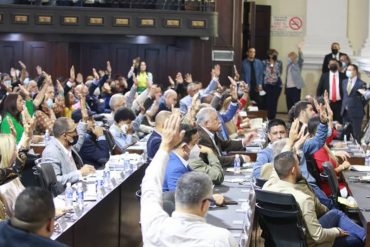 Asamblea Nacional chavista aprobó el endeudamiento máximo de 2.629,51 millones de dólares y redujo 14% el presupuesto para 2023