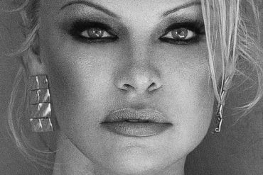 Próximo documental de Pamela Anderson tendrá explosivas confesiones: dice que un actor le mostró el pene cuando tenía 23 años