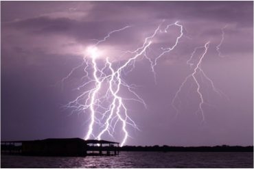 Se esperan lluvias en el oriente, costas y occidente del país para este lunes #23Ene