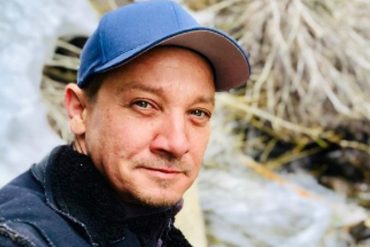 Así ha sido el duro proceso de rehabilitación de Jeremy Renner, tras casi perder una pierna en un accidente hace dos meses