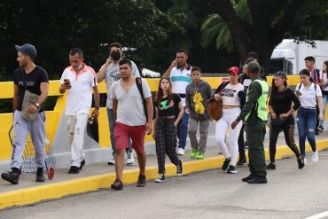 Plataforma Unitaria prevé que venezolanos en el exterior puedan participar en las primarias que se realizarán este año: “Vamos a elaborar un plan”