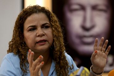 Iris Varela llamó “tarados” a quienes creen que el régimen de Maduro “no discute ni se preocupa” por la situación de los salarios en Venezuela