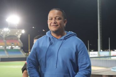 Miguel Cabrera regresó a Venezuela: sus fotos junto a María Gabriela Chávez y el edecán de Maduro en un palco VIP de la Serie del Caribe