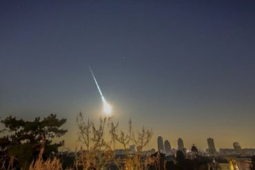 El pequeño asteroide que atravesó la atmósfera de la Tierra y chocó en el norte de Francia: fue detectado apenas unas horas antes (+Videos)