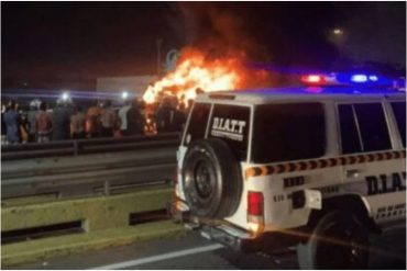 Dos personas murieron calcinadas y 5 resultaron heridas en accidente de tránsito en Maracaibo (+Videos)