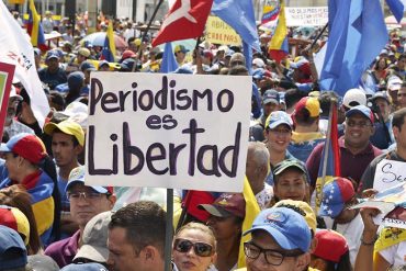 Régimen de Maduro continuó «hostigando e intimidando» a medios y periodistas durante el 2022, según informe del Departamento de Estado