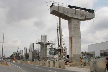 Los elefantes blancos de la revolución: régimen destinó más de $300.000 millones para la construcción de casi 250 obras que nunca se concretaron