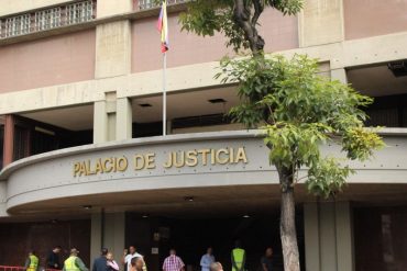 Reportan la detención del juez Alejandro Gómez Pimentel y la destitución a varios por la “purga” del chavismo en el poder judicial