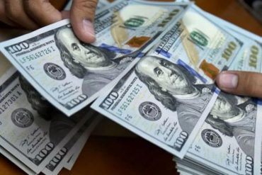 Dólar paralelo se cotiza en aumento para el inicio de la jornada de este miércoles #17Ene