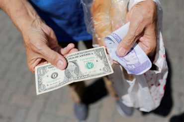 El bono “gloriosa independencia” que empezó a pagar el gobierno no llega ni a $5