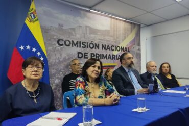 Víctor Márquez desmintió rumores sobre renuncia de candidatos a la Primaria: “Se conversó con ellos y dijeron que no se retirarían”