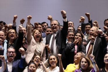 Marcelo Ebrard renunció como canciller de México para postularse a la Presidencia ante la imposibilidad de López Obrador de reelegirse