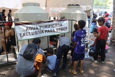 Reportan que venezolanos en campamentos de México combaten ola de calor que supera los 40 grados