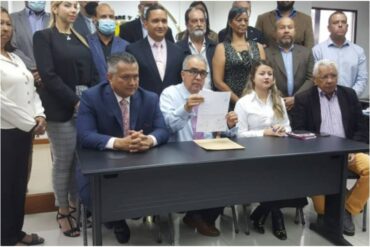 Luis Eduardo Martínez se postulará como candidato a la presidencia de la Acción Democrática de Bernabé Gutiérrez