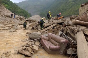 Avalancha en Colombia dejó al menos 14 muertos y varios desaparecidos (+Video)