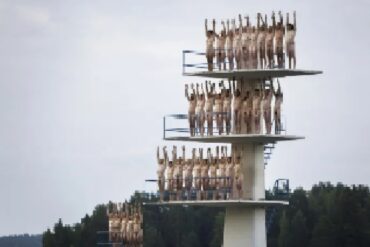 Mil personas posaron desnudas para los ojos de Spencer Tunick en Finlandia