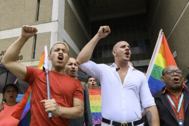 “Se está criminalizando la homosexualidad”: rechazan en redes los cargos contra las 33 personas LGBTIQ+ detenidas en Valencia (+Reacciones)