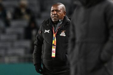 FIFA investiga denuncias contra el entrenador de la selección femenina de fútbol en Zambia: dicen que tocó senos de las jugadoras