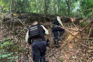 Denuncian robo masivo en una montaña en Baruta: Dos sujetos armados robaron a 11 personas