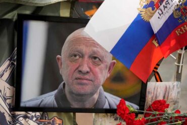 El Kremlin reconoce que la caída del avión de Prigozhin pudo deberse a un “error deliberado”