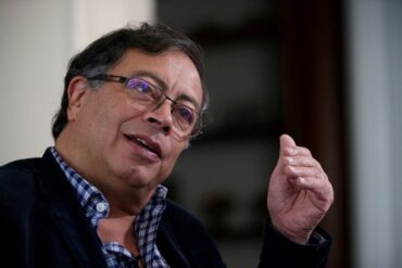 Petro confunde a la hija de Salvador Allende con la escritora Isabel Allende